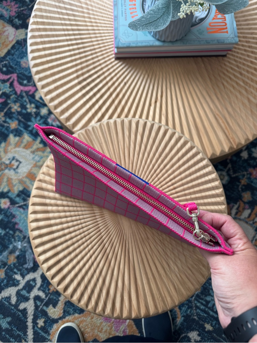 Rothy’s Signature The Wristlet Clutch Pouch in Pink Windowpane Retired Color - Picture 5 of 7